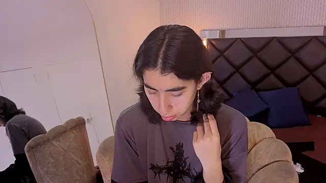 ryo light online show from March 5, 2026, 3:46 am