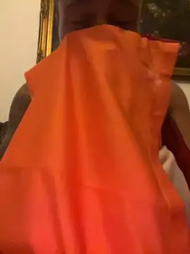 OfferedTearing online show from October 29, 2025, 10:55 pm