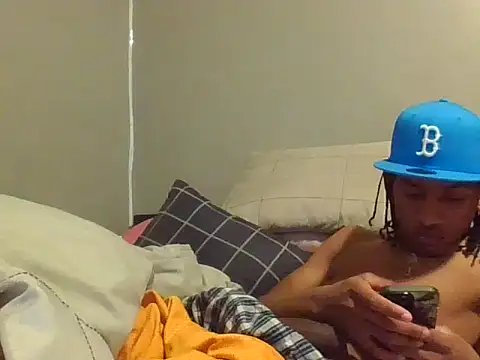 mikyng online show from December 18, 2025, 4:07 am