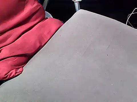 Snapshot of 20cmloiro chatting on October 15, 2025, 7:14 pm 20cmloiro online show from October 15, 2025, 7:14 pm