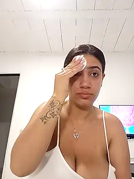 Samantha hotly online show from November 5, 2025, 10:15 am