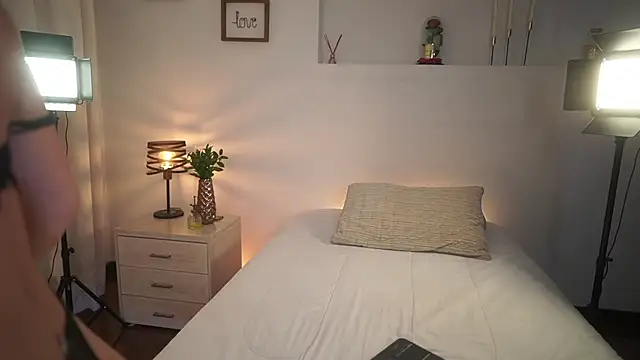 ximena cortez 03 online show from May 30, 2026, 11:35 pm