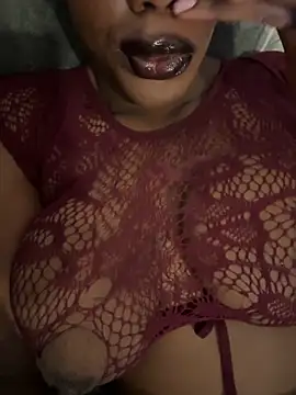 bustyblackebony online show from October 14, 2025, 9:48 pm