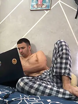 Cesar Augusto online show from November 2, 2025, 2:52 pm