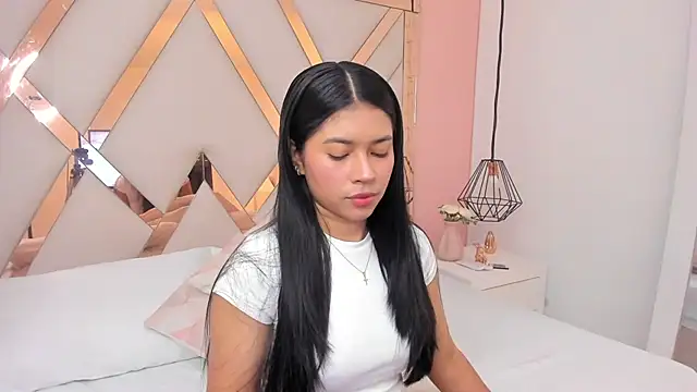 Snapshot of samantaa_shy chatting on October 13, 2025, 3:17 am samantaa shy online show from October 13, 2025, 3:17 am