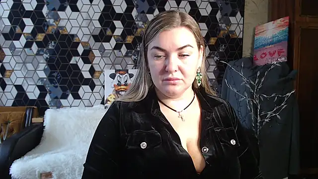 NikaSkylink online show from February 26, 2026, 5:17 am