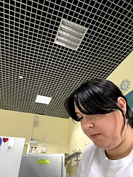 Liza Will online show from November 24, 2025, 9:53 am