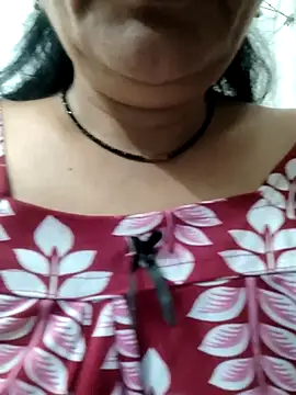 Cuty siya 143 online show from July 2, 2026, 4:07 am