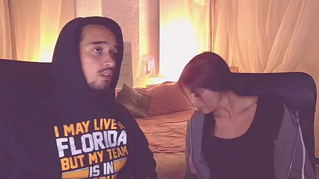 Laila asher online show from November 14, 2025, 4:22 am