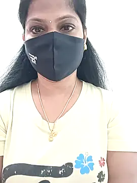 Snapshot of shivani27 chatting on September 14, 2025, 6:56 am shivani27 online show from September 14, 2025, 6:56 am