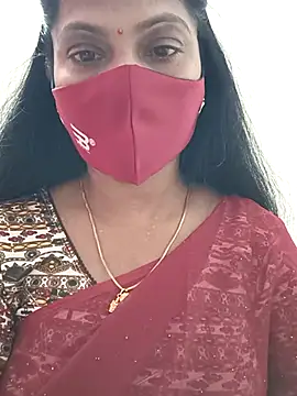 Snapshot of shivani27 chatting on November 26, 2025, 9:54 am shivani27 online show from November 26, 2025, 9:54 am