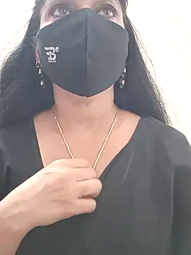 Snapshot of shivani27 chatting on November 29, 2025, 5:05 pm shivani27 online show from November 29, 2025, 5:05 pm