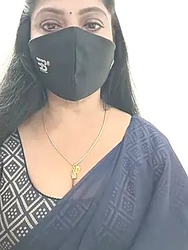 shivani27 online show from February 12, 2026, 3:07 pm