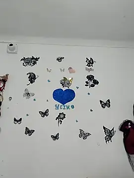 AntonelaMorriz online show from November 27, 2025, 7:10 am