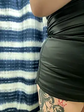 Snapshot of MamaSpicy chatting on October 12, 2025, 2:21 am MamaSpicy online show from October 12, 2025, 2:21 am