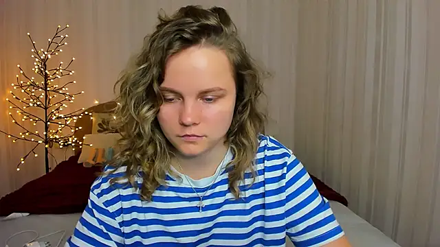 milalapka online show from November 27, 2025, 1:02 pm