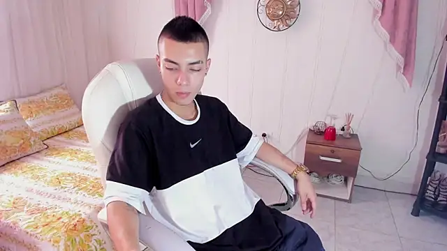 Dereck Boy8 online show from October 29, 2025, 8:21 pm