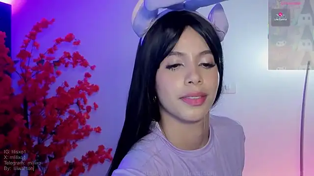 lilijwatson online show from October 20, 2025, 3:29 am