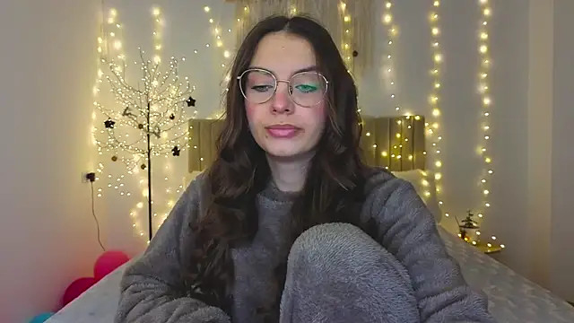 Real cutie1 online show from January 12, 2026, 1:38 pm