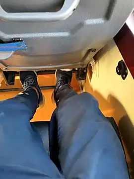 Snapshot of mysticeyes_backup chatting on September 19, 2025, 2:35 am mysticeyes backup online show from September 19, 2025, 2:35 am