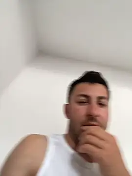 emredenizz07 online show from July 26, 2026, 7:48 am
