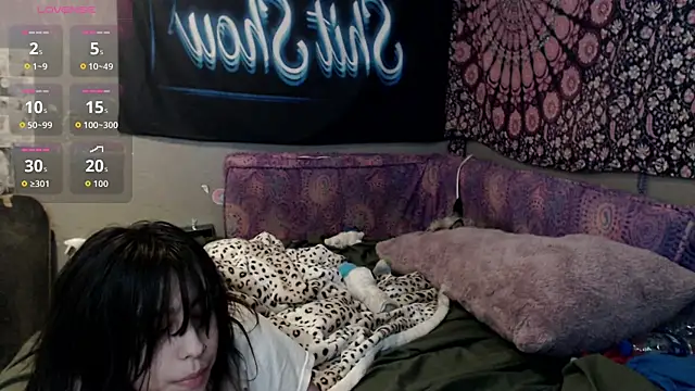 London Ray online show from October 1, 2025, 5:35 am