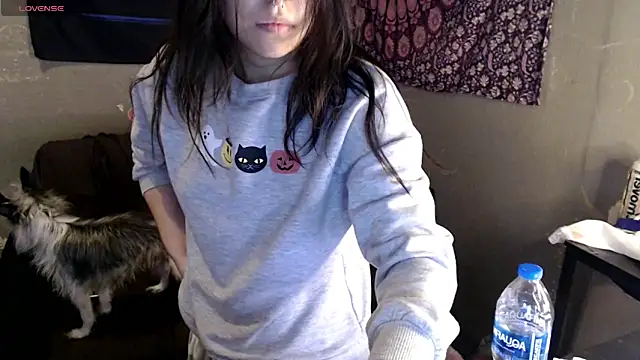 London Ray online show from March 13, 2026, 9:21 pm