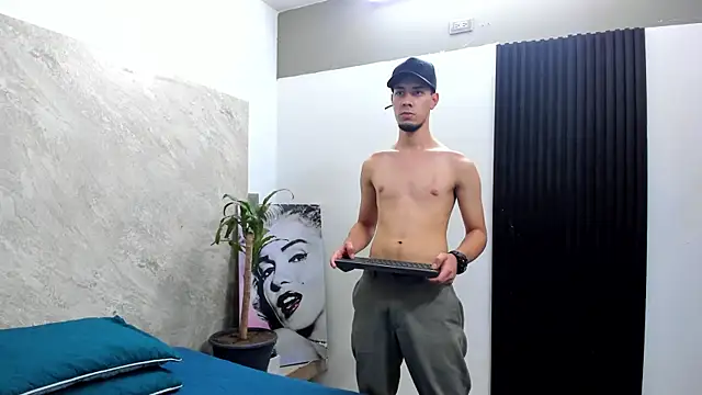  Axel 09 online show from October 1, 2025, 3:45 am