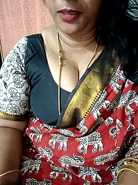 Snapshot of Swetyhoney chatting on September 13, 2025, 4:51 pm Swetyhoney online show from September 13, 2025, 4:51 pm