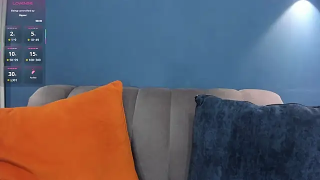 MartinaBlakees online show from November 27, 2025, 2:30 pm