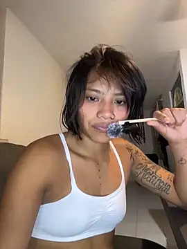 Nia Desire online show from April 30, 2026, 7:14 am
