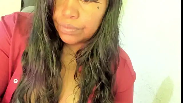 Snapshot of ebonylouissexyhot chatting on October 31, 2025, 5:36 pm ebonylouissexyhot online show from October 31, 2025, 5:36 pm