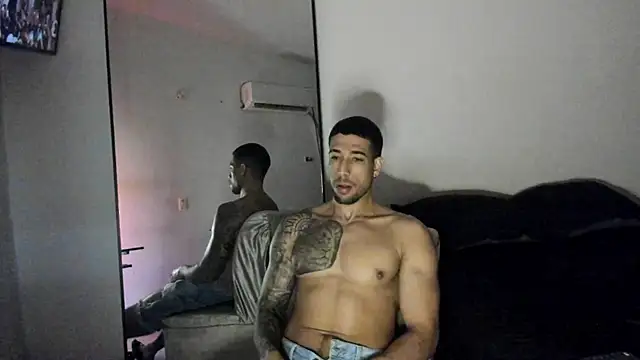 ThiagoLugo online show from September 25, 2025, 7:56 am