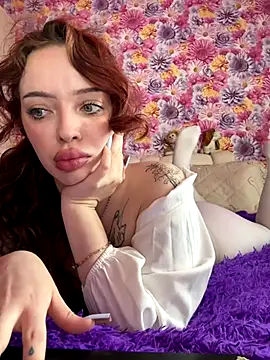 Hannah xBaby online show from September 12, 2025, 2:17 pm