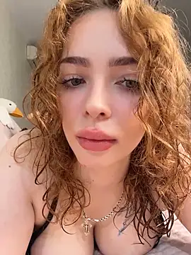 Hannah xBaby online show from April 26, 2026, 11:19 am