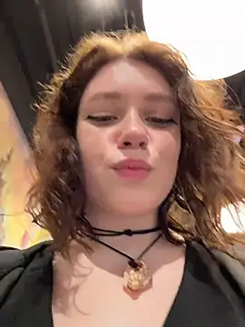 lucy-joy online show from February 23, 2026, 12:13 pm