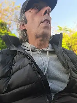 Snapshot of bi_dare chatting on April 5, 2026, 4:59 pm bi dare online show from April 5, 2026, 4:59 pm