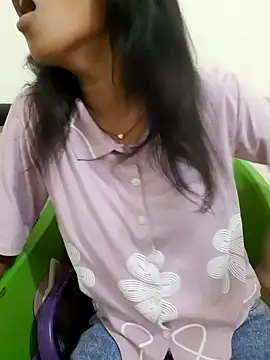 Snapshot of AnkitaDevi chatting on July 14, 2026, 4:17 am AnkitaDevi online show from July 14, 2026, 4:17 am