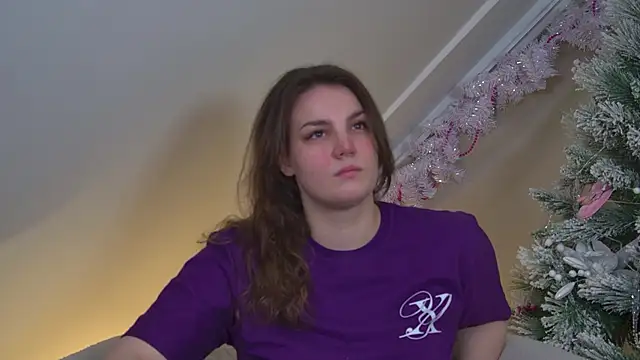 KarenClarks online show from December 21, 2025, 6:15 pm