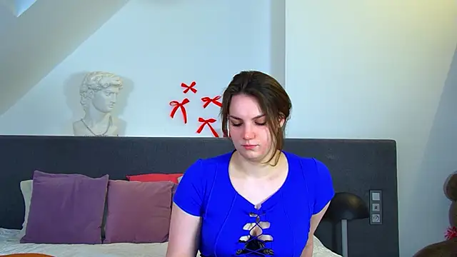 KarenClarks online show from January 18, 2026, 6:17 am