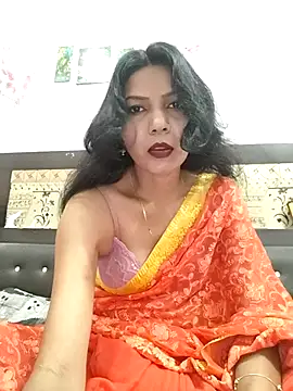 Yourhotsweetgirl online show from September 19, 2025, 4:03 am