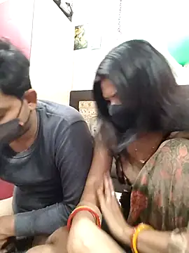 Yourhotsweetgirl online show from January 18, 2026, 5:06 pm