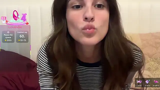 heyitsmadig online show from November 21, 2025, 7:45 pm