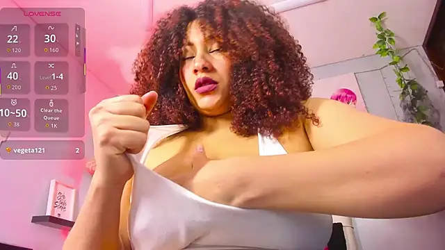 mila rozze online show from October 15, 2025, 1:11 pm