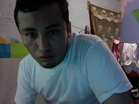 Snapshot of hornymkguyfun chatting on September 10, 2025, 8:03 am hornymkguyfun online show from September 10, 2025, 8:03 am