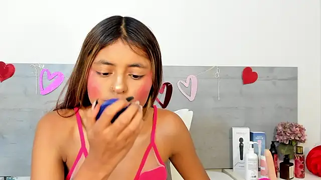 sunnyWhitee online show from February 23, 2026, 7:11 pm