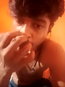 Snapshot of 6yon chatting on September 8, 2025, 7:46 pm 6yon online show from September 8, 2025, 7:46 pm