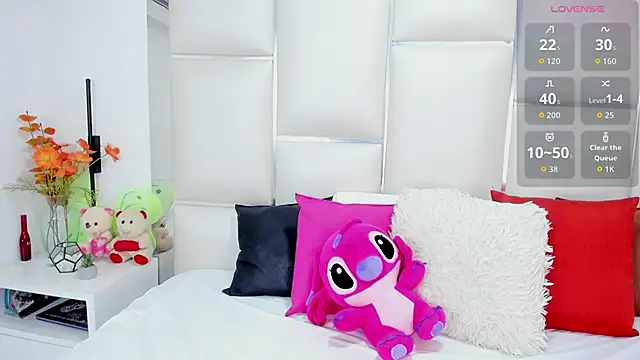 JessieAdamss online show from January 13, 2026, 7:08 pm