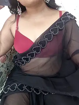 Snapshot of Aavya_007 chatting on September 13, 2025, 7:30 am Aavya 007 online show from September 13, 2025, 7:30 am