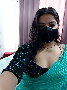 Snapshot of Aavya_007 chatting on October 16, 2025, 4:13 am Aavya 007 online show from October 16, 2025, 4:13 am
